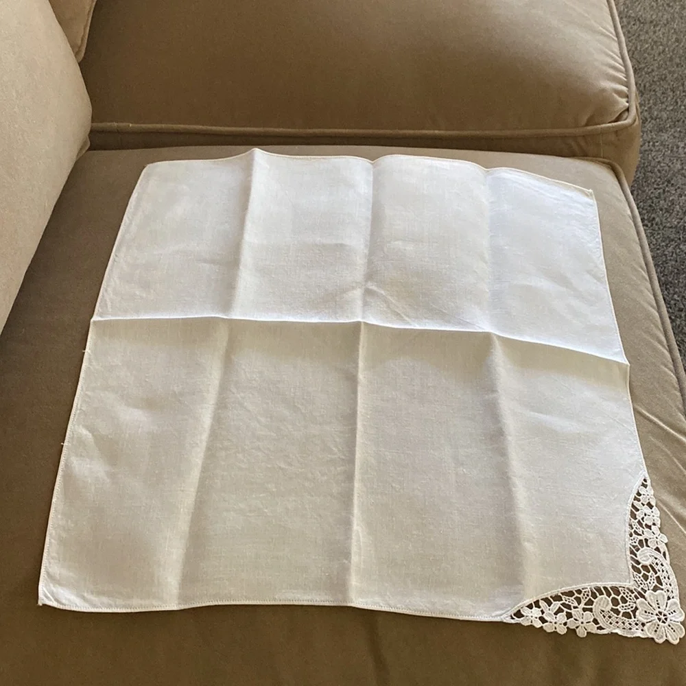 Set of 4 Gorgeous Vintage MCM White Crochet Corner Lace Corner Napkins!